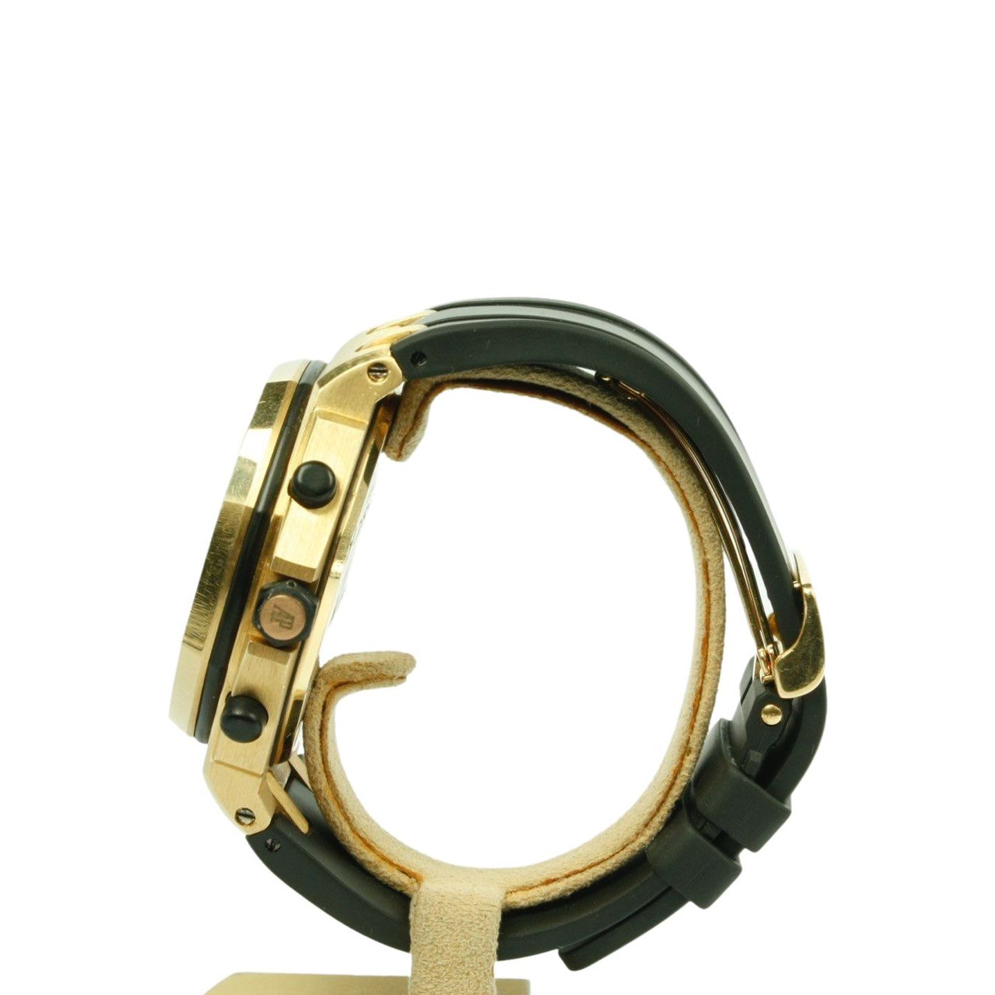 Audemars Piguet Royal Oak Offshore 26007BA2.OO.D088CR.01 (2003) - Black dial 42 mm Yellow Gold case (3/4)